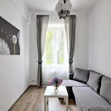 W Centrum :) Lägenhet Kraków